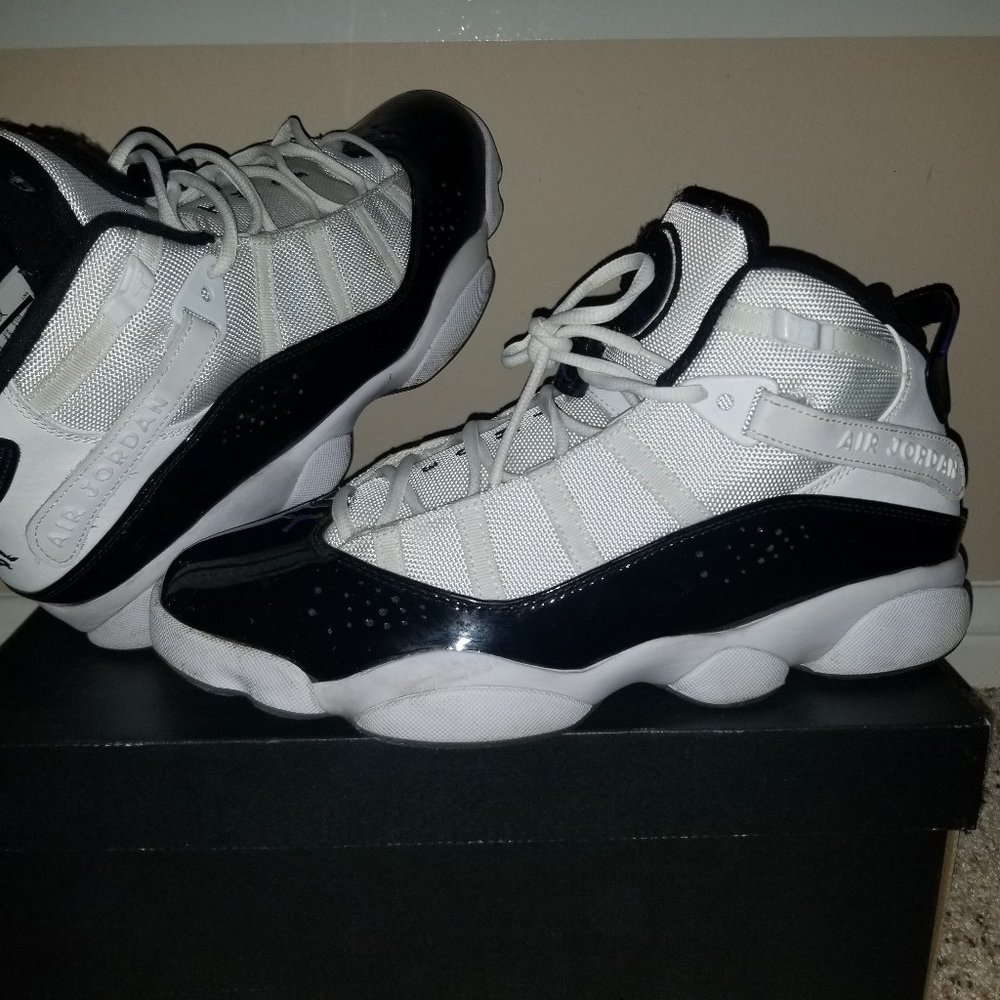 Jordan 6 rings LIKE BRAND NEW* WITH BOX size 10.5